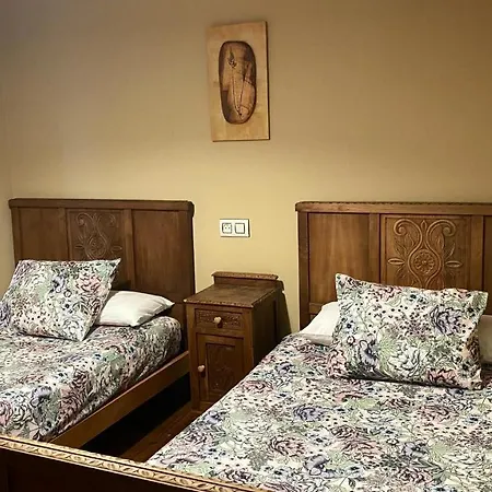 4 Bedrooms House With Terrace At Rozadas * Tavalles