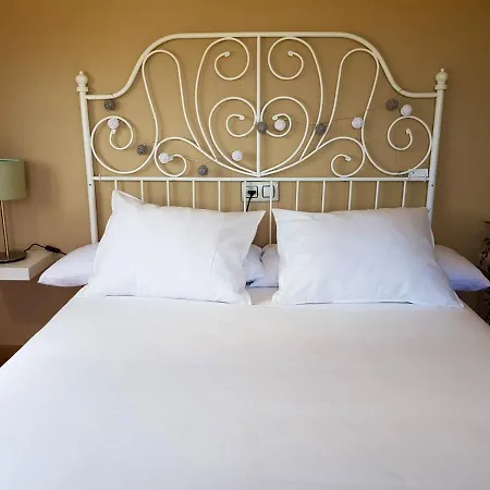 Сasa de vacaciones 4 Bedrooms House With Terrace At Rozadas *
